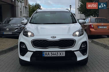 Позашляховик / Кросовер Kia Sportage 2019 в  фото 3 Позашляховик / Кросовер Kia Sportage 2019 в