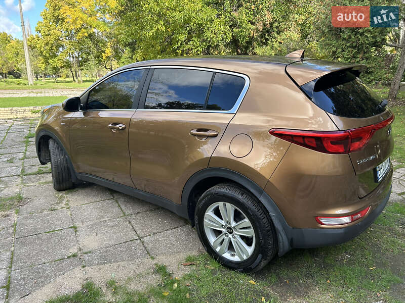 Позашляховик / Кросовер Kia Sportage 2016 в Одесі фото 4 Позашляховик / Кросовер Kia Sportage 2016 в Одесі