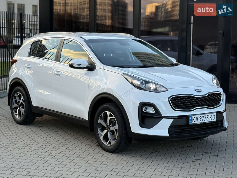 Внедорожник / Кроссовер Kia Sportage 2021 в Киеве