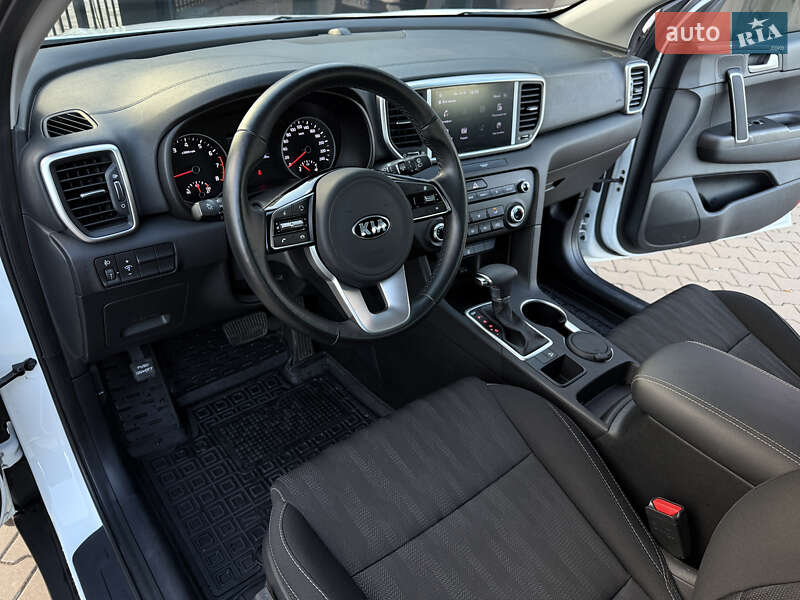 Внедорожник / Кроссовер Kia Sportage 2021 в Киеве