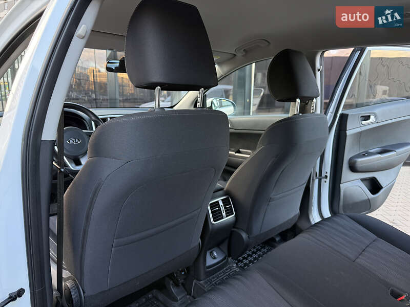 Внедорожник / Кроссовер Kia Sportage 2021 в Киеве