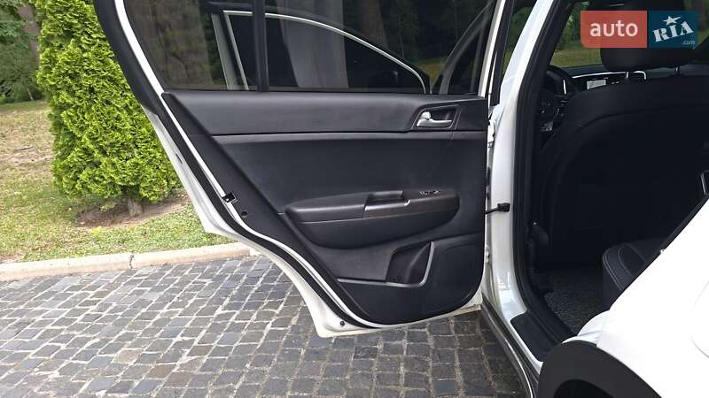 Внедорожник / Кроссовер Kia Sportage 2020 в Киеве