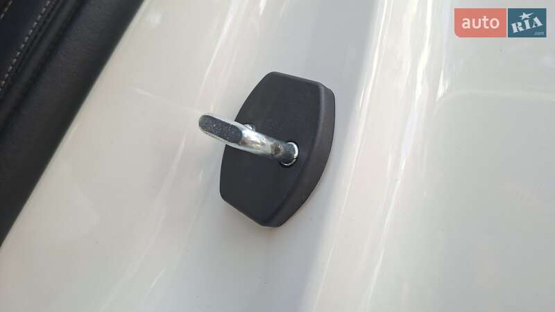 Внедорожник / Кроссовер Kia Sportage 2020 в Киеве