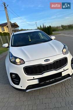 Внедорожник / Кроссовер Kia Sportage 2017 в Полтаве