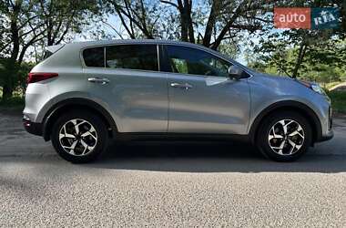 Позашляховик / Кросовер Kia Sportage 2021 в 