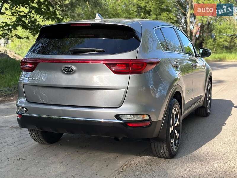 Позашляховик / Кросовер Kia Sportage 2021 в Києві фото 11 Позашляховик / Кросовер Kia Sportage 2021 в Києві