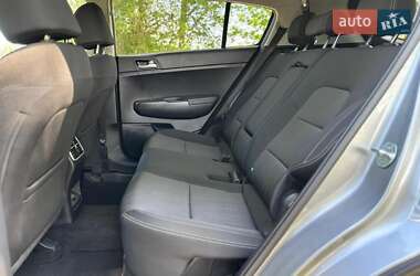 Позашляховик / Кросовер Kia Sportage 2021 в 