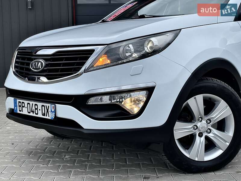 Позашляховик / Кросовер Kia Sportage 2012 в Ковелі