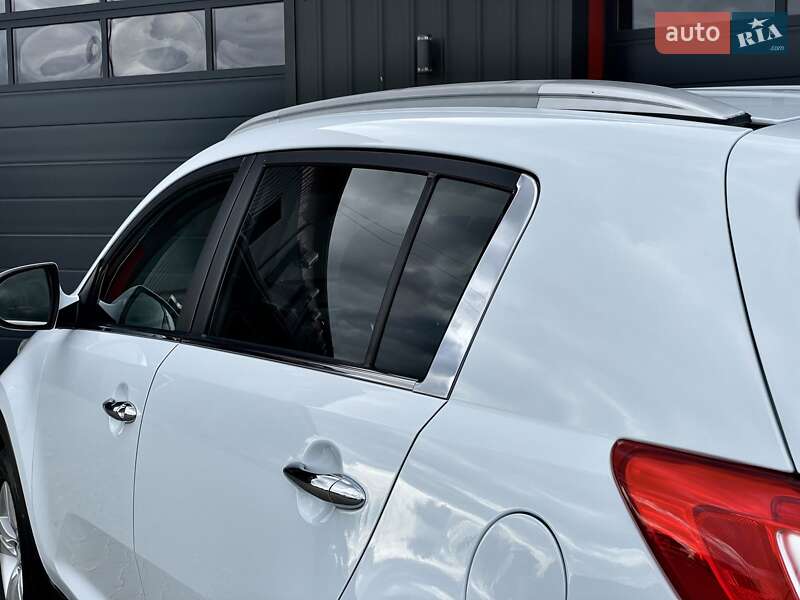 Позашляховик / Кросовер Kia Sportage 2012 в Ковелі