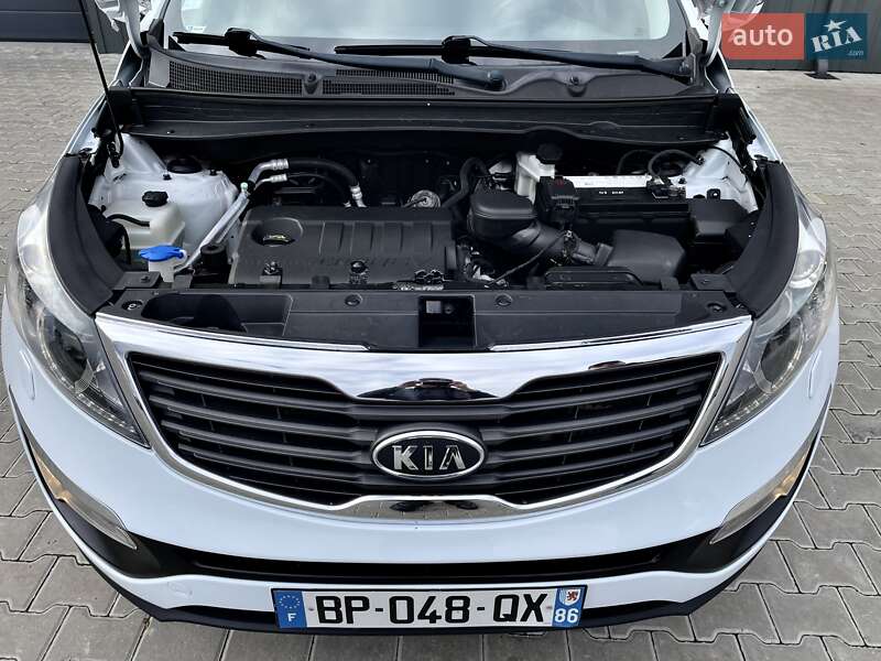 Позашляховик / Кросовер Kia Sportage 2012 в Ковелі