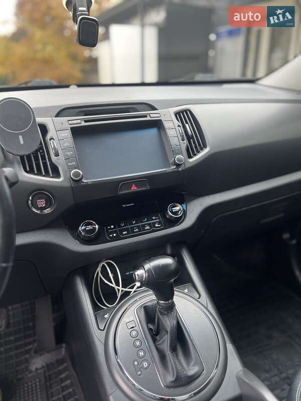 Позашляховик / Кросовер Kia Sportage 2012 в Івано-Франківську фото 7 Позашляховик / Кросовер Kia Sportage 2012 в Івано-Франківську