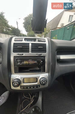Позашляховик / Кросовер Kia Sportage 2007 в 