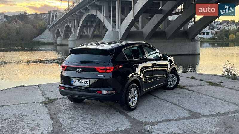Внедорожник / Кроссовер Kia Sportage 2017 в Виннице фото 7 Внедорожник / Кроссовер Kia Sportage 2017 в Виннице