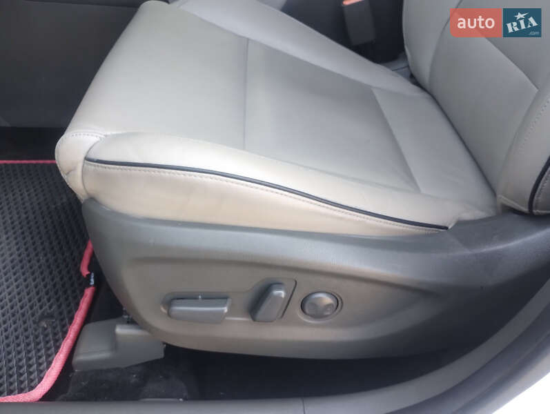 Позашляховик / Кросовер Kia Sportage 2016 в Києві фото 9 Позашляховик / Кросовер Kia Sportage 2016 в Києві