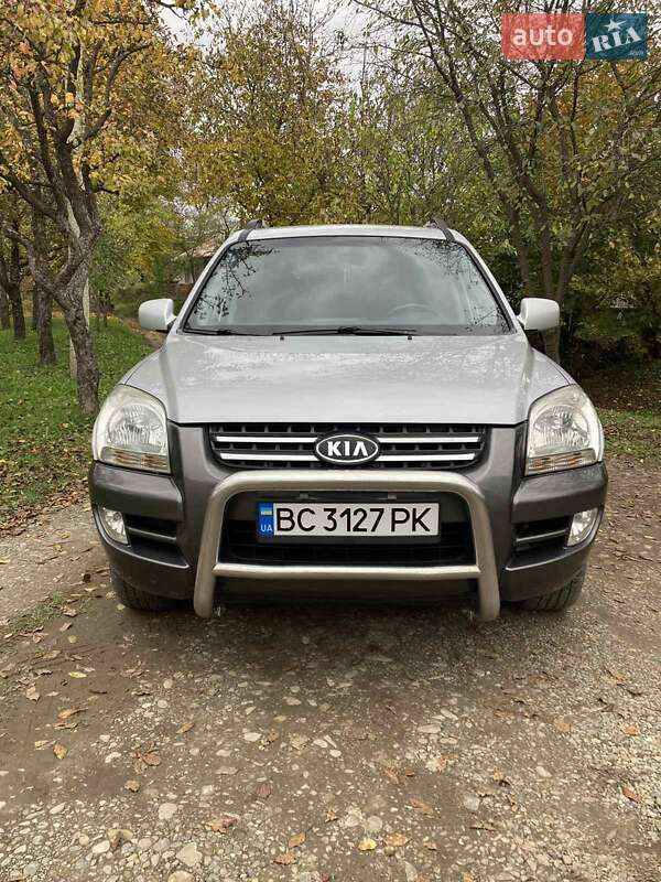 Внедорожник / Кроссовер Kia Sportage 2004 в Косове фото 2 Внедорожник / Кроссовер Kia Sportage 2004 в Косове
