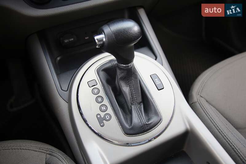 Внедорожник / Кроссовер Kia Sportage 2014 в Харькове