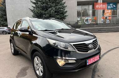 Внедорожник / Кроссовер Kia Sportage 2013 в 