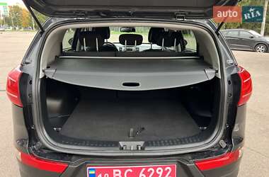 Внедорожник / Кроссовер Kia Sportage 2013 в 
