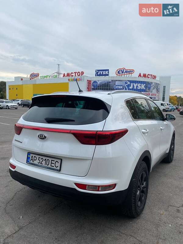 Внедорожник / Кроссовер Kia Sportage 2017 в Запорожье