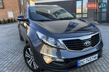 Позашляховик / Кросовер Kia Sportage 2010 в 