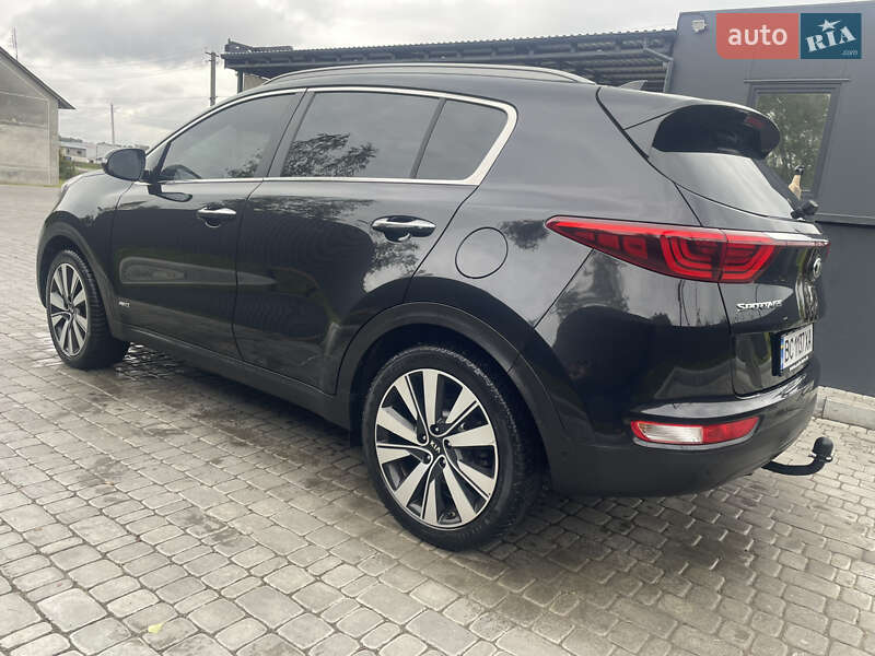 Внедорожник / Кроссовер Kia Sportage 2015 в Дрогобыче фото 41 Внедорожник / Кроссовер Kia Sportage 2015 в Дрогобыче