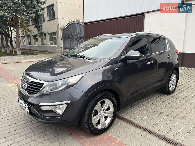 Внедорожник / Кроссовер Kia Sportage 2013 в Могилев-Подольске фото 29 Внедорожник / Кроссовер Kia Sportage 2013 в Могилев-Подольске