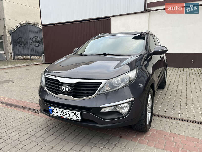 Внедорожник / Кроссовер Kia Sportage 2013 в Могилев-Подольске фото 33 Внедорожник / Кроссовер Kia Sportage 2013 в Могилев-Подольске