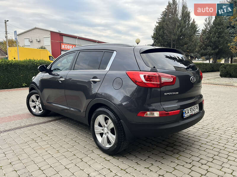 Внедорожник / Кроссовер Kia Sportage 2013 в Могилев-Подольске фото 39 Внедорожник / Кроссовер Kia Sportage 2013 в Могилев-Подольске