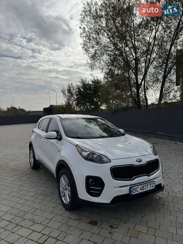 Позашляховик / Кросовер Kia Sportage 2016 в Львові фото 8 Позашляховик / Кросовер Kia Sportage 2016 в Львові