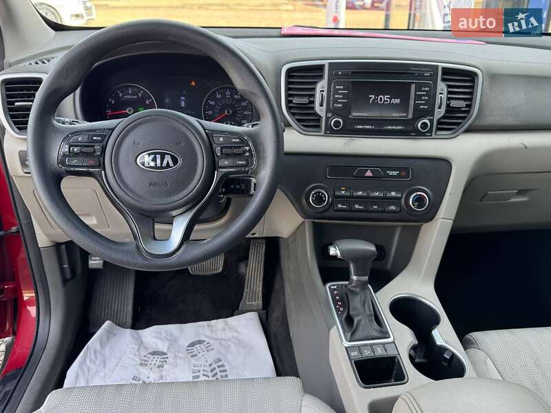 Позашляховик / Кросовер Kia Sportage 2016 в Луцьку