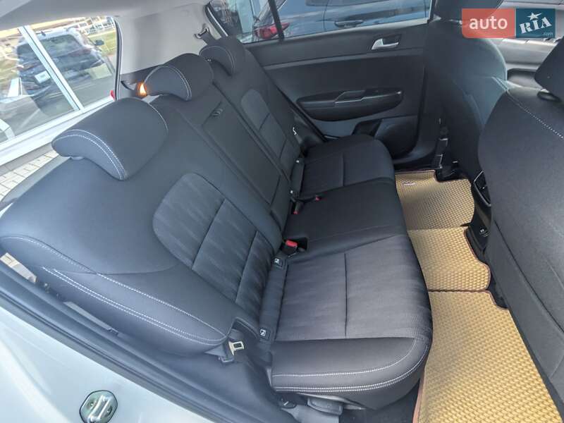 Внедорожник / Кроссовер Kia Sportage 2021 в Кременчуге