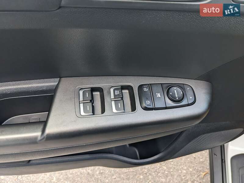 Внедорожник / Кроссовер Kia Sportage 2021 в Кременчуге