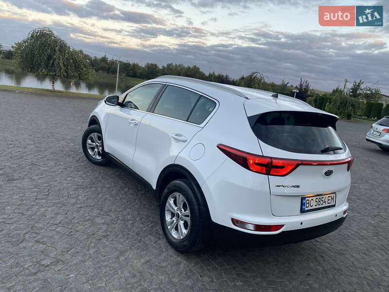 Позашляховик / Кросовер Kia Sportage 2016 в Львові фото 22 Позашляховик / Кросовер Kia Sportage 2016 в Львові