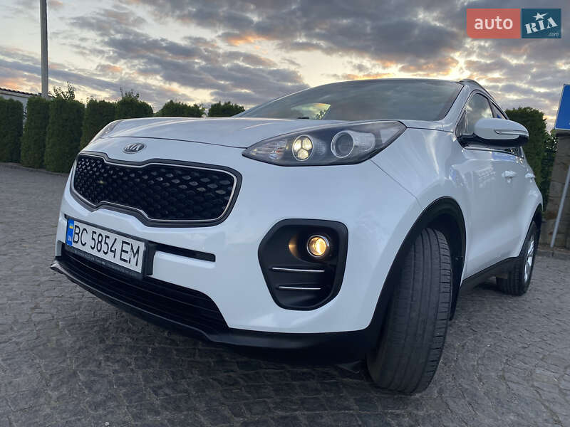 Позашляховик / Кросовер Kia Sportage 2016 в Львові фото 31 Позашляховик / Кросовер Kia Sportage 2016 в Львові