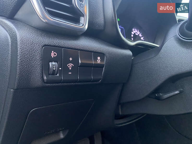 Позашляховик / Кросовер Kia Sportage 2016 в Львові фото 59 Позашляховик / Кросовер Kia Sportage 2016 в Львові