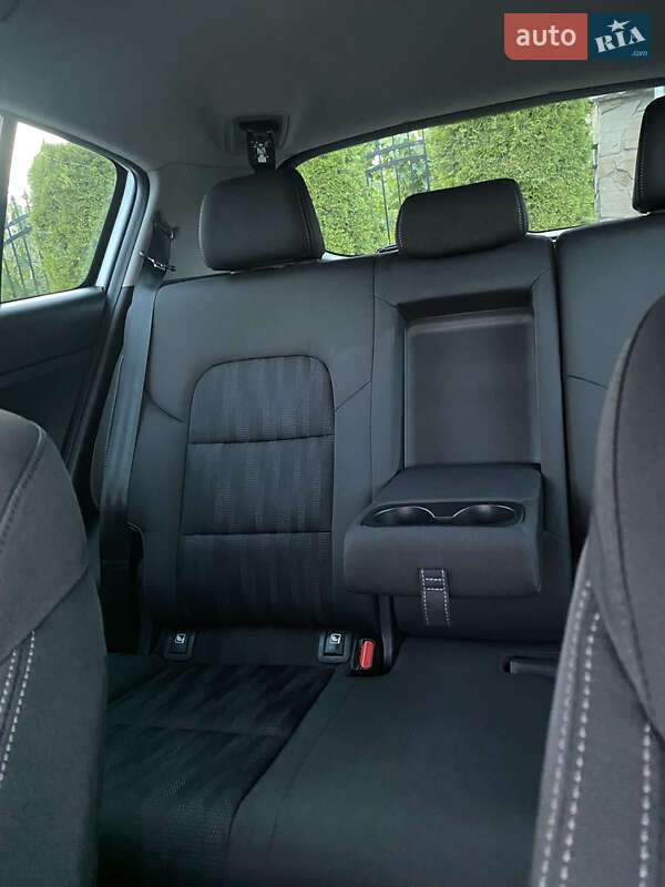 Позашляховик / Кросовер Kia Sportage 2016 в Львові фото 71 Позашляховик / Кросовер Kia Sportage 2016 в Львові