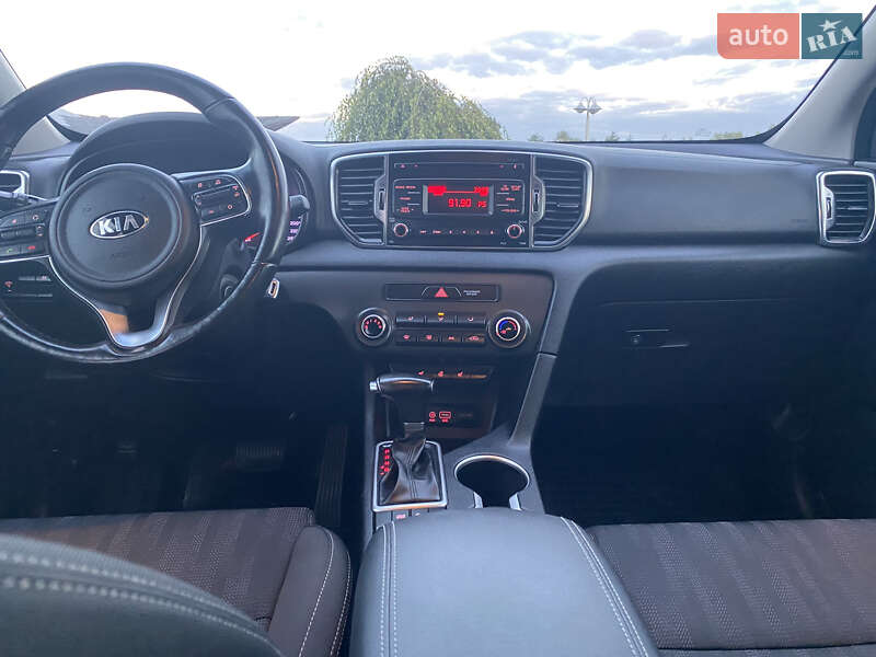 Позашляховик / Кросовер Kia Sportage 2016 в Львові фото 86 Позашляховик / Кросовер Kia Sportage 2016 в Львові