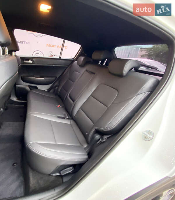 Внедорожник / Кроссовер Kia Sportage 2019 в Ровно фото 22 Внедорожник / Кроссовер Kia Sportage 2019 в Ровно