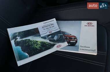 Внедорожник / Кроссовер Kia Sportage 2012 в 