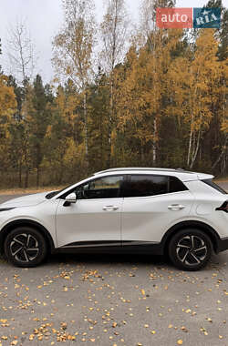 Внедорожник / Кроссовер Kia Sportage 2023 в 