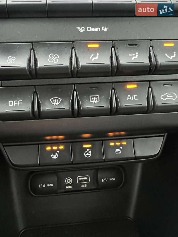 Внедорожник / Кроссовер Kia Sportage 2016 в Львове