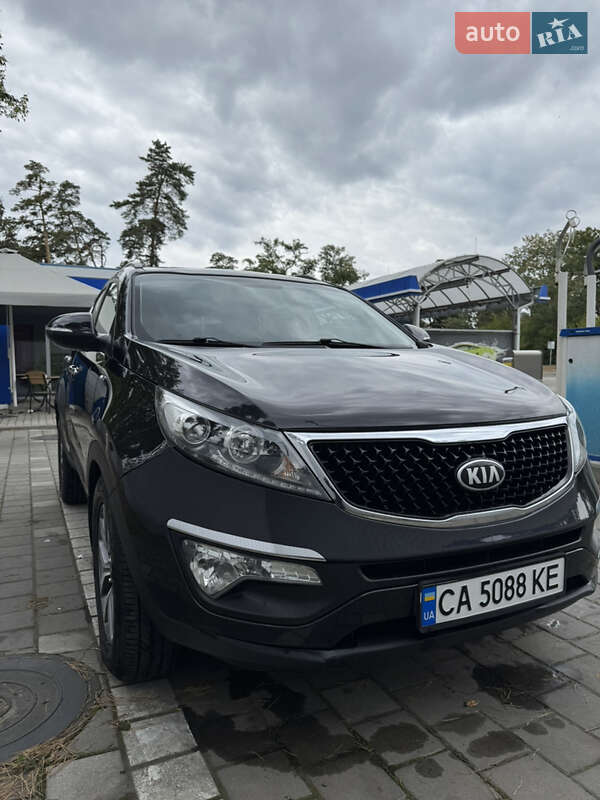 Позашляховик / Кросовер Kia Sportage 2015 в Черкасах фото 10 Позашляховик / Кросовер Kia Sportage 2015 в Черкасах