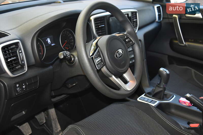 Позашляховик / Кросовер Kia Sportage 2020 в Ужгороді
