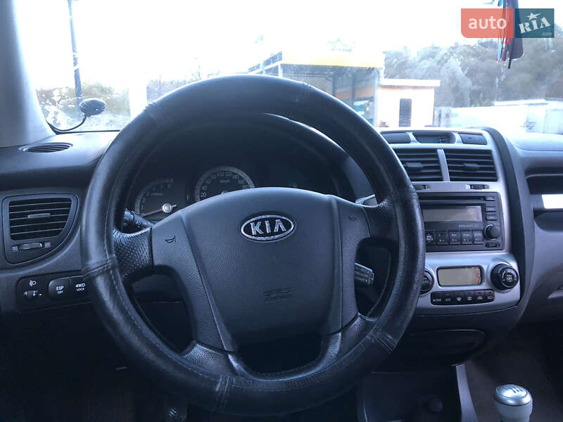 Внедорожник / Кроссовер Kia Sportage 2008 в Турке фото 20 Внедорожник / Кроссовер Kia Sportage 2008 в Турке