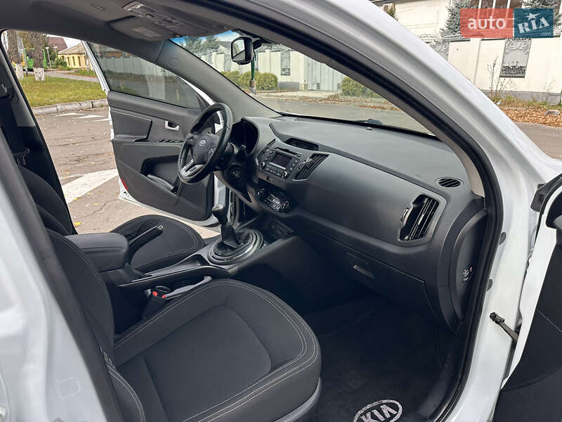 Внедорожник / Кроссовер Kia Sportage 2011 в Виннице