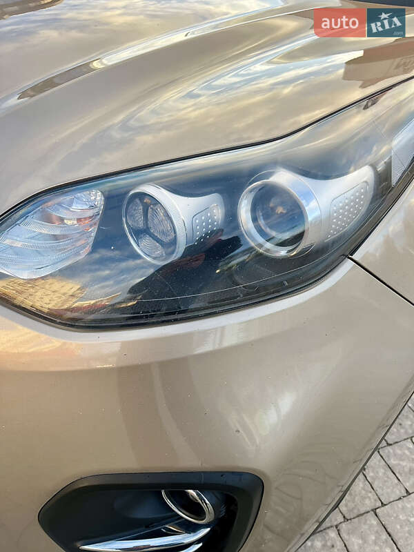 Позашляховик / Кросовер Kia Sportage 2016 в Тернополі фото 29 Позашляховик / Кросовер Kia Sportage 2016 в Тернополі