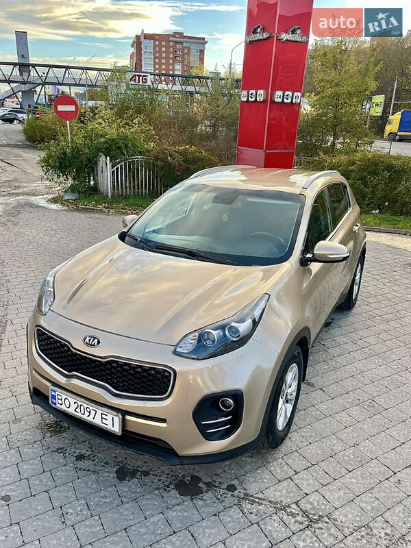 Позашляховик / Кросовер Kia Sportage 2016 в Тернополі фото 33 Позашляховик / Кросовер Kia Sportage 2016 в Тернополі
