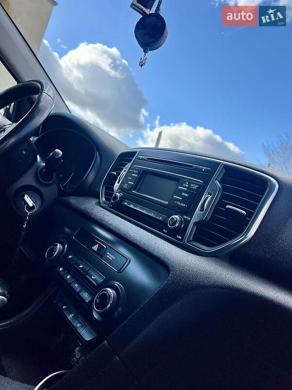 Позашляховик / Кросовер Kia Sportage 2016 в Тернополі фото 59 Позашляховик / Кросовер Kia Sportage 2016 в Тернополі