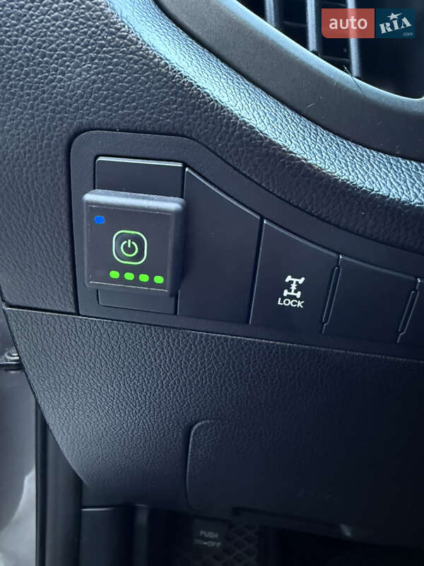 Позашляховик / Кросовер Kia Sportage 2011 в Павлограді