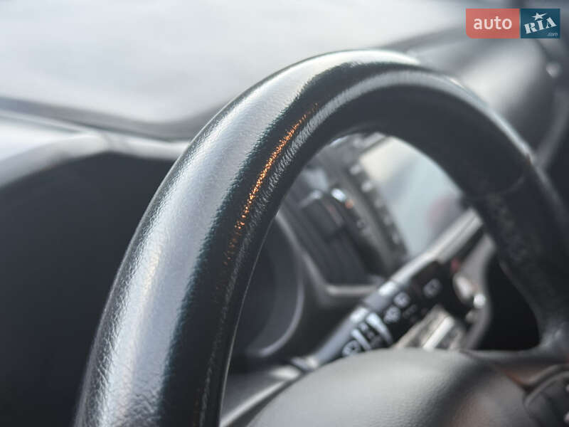 Позашляховик / Кросовер Kia Sportage 2014 в Рівному фото 34 Позашляховик / Кросовер Kia Sportage 2014 в Рівному